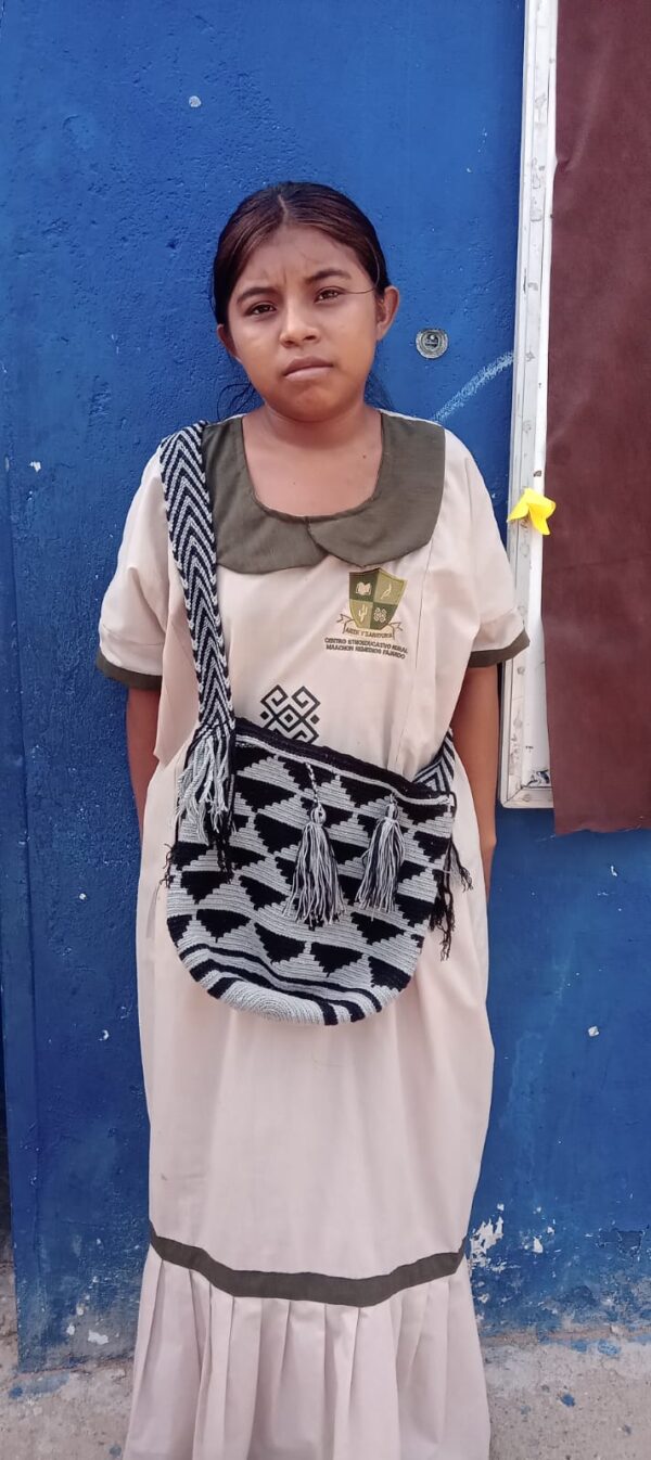 Mochila Mediana Yaquelin Epinayu